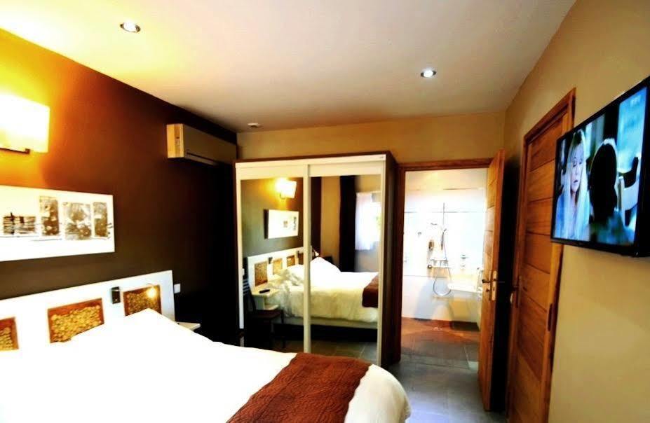 Athena Motel Saint Aygulf Exteriér fotografie